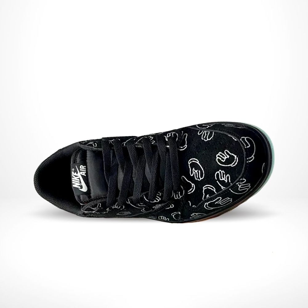 Air Jordan 1 Low OG x Travis Scott x KAWS Black