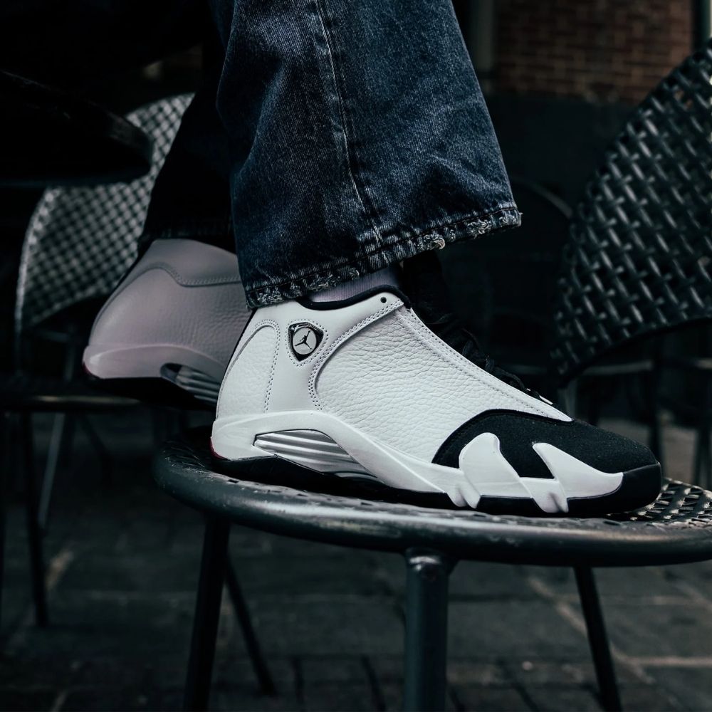 Air Jordan 14 OG Black Toe